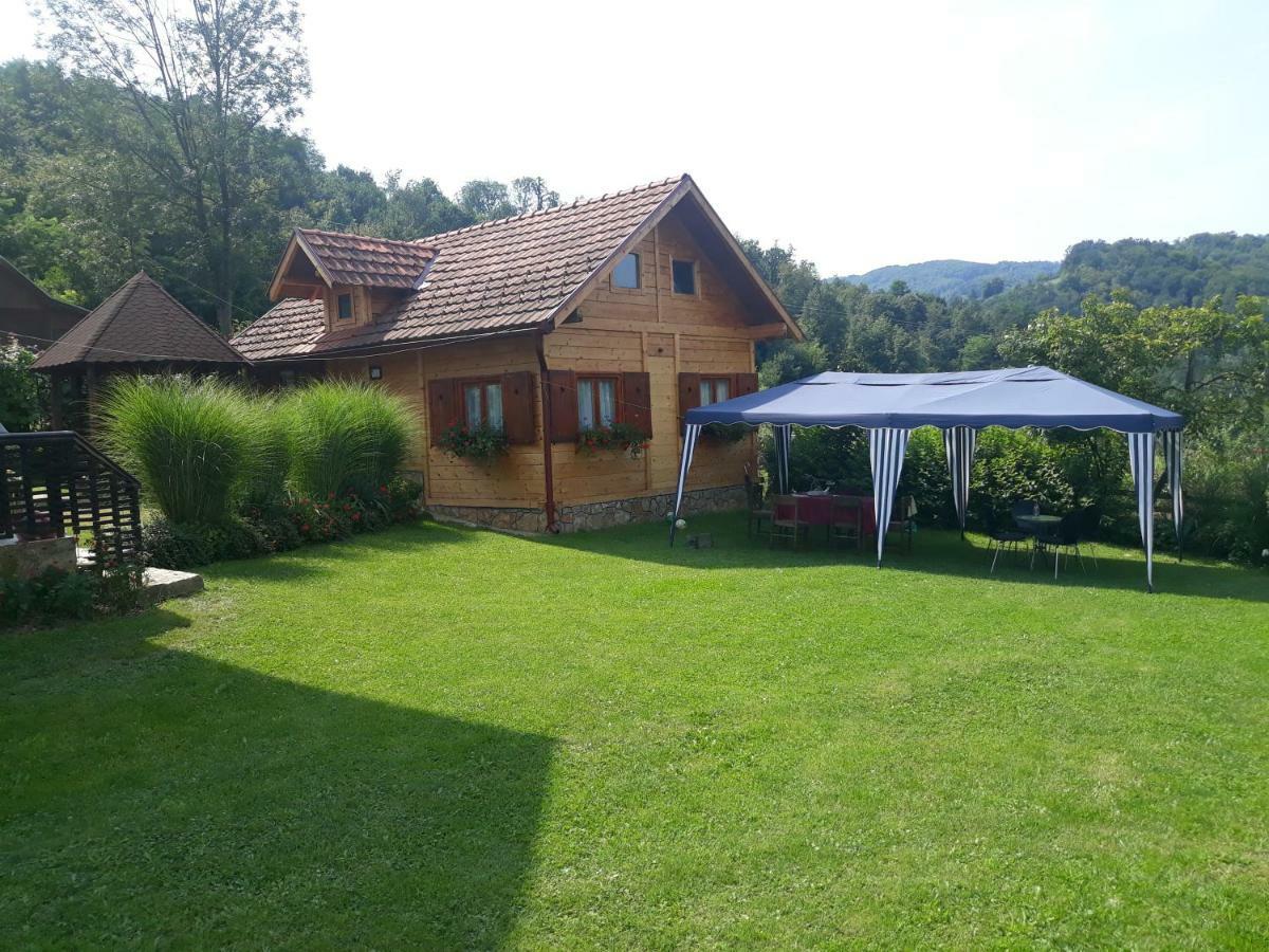 Guesthouse Kuzmanovic Guca Luaran gambar